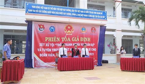 Phổ biến giáo dục pháp luật vùng dân tộc thiểu số còn khó khăn bất