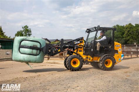 Jcb D Voile Sa Nouvelle Chargeuse Lectrique Compacte E Farm Connexion