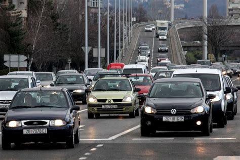 Vozači od nedjelje ne zaboravite upaliti svjetla i tijekom dana kazna