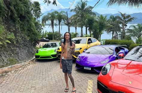 Filho De Marcinho Vp E Dolo De Neymar Rapper Compra Carro De R Milh O