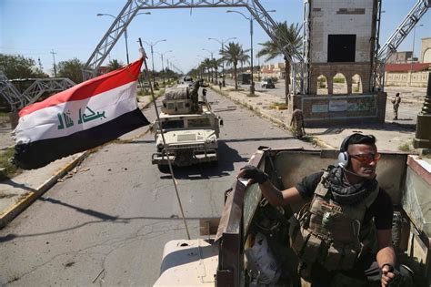 Iraq Forces Pushing Isis Out Of Tikrit Give Few Thanks For Us Airstrikes The New York Times