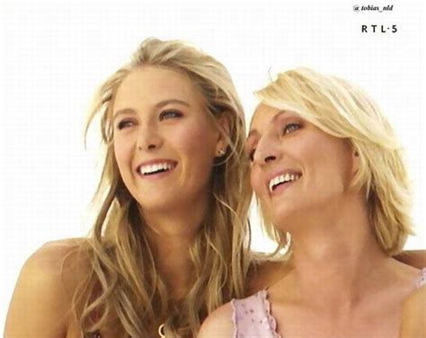 Maria Sharapova Popular Star With Her Family | Tennis Stars