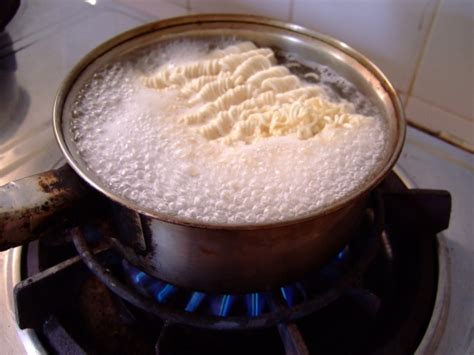 Instant Noodles The Correct Ways Of Cooking Instant Noodles