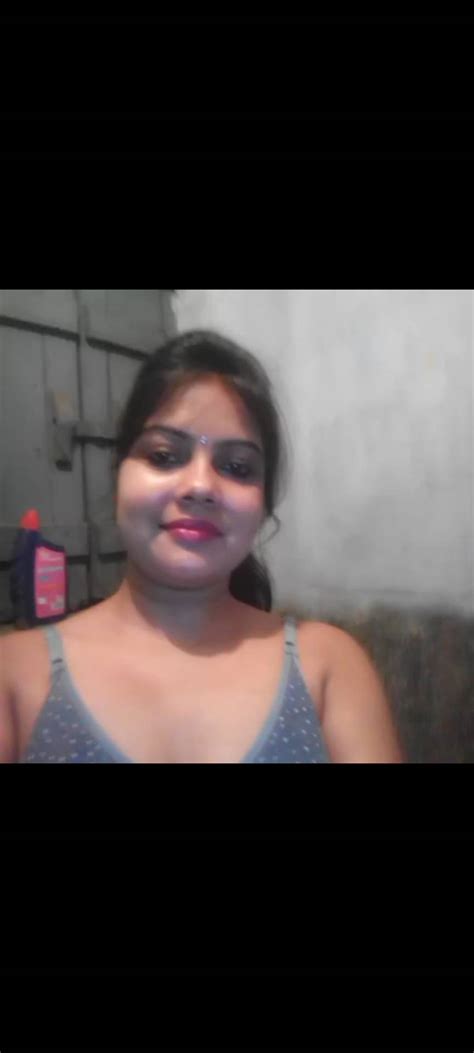 Horny Desi Girl Going Nude Infront Of Ex Link Down Below