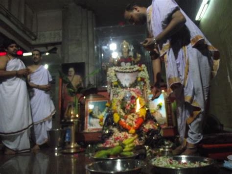 Vyasapuja celebrations at Mumbai Sringeri Shankara MathSri Sringeri ...