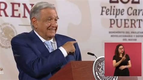 Amlo Se Ríe Al Ser Cuestionado Por El Asesinato De Paramédicos En