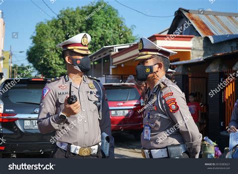 5247 Indonesian Police Images Stock Photos And Vectors Shutterstock