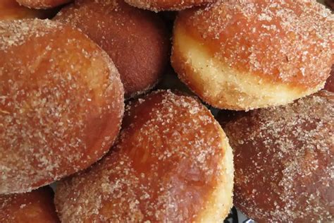 Recette Des Beignets Boules De Berlin Traditionnels D Alsace Au Brin De