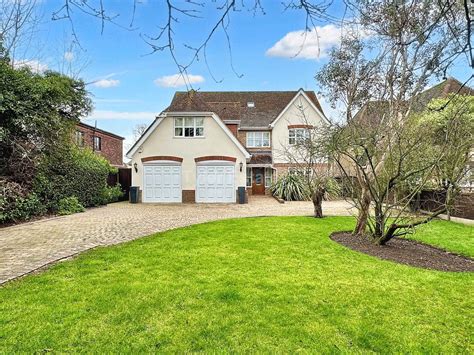 Property For Sale Noak Hill Road Billericay Tyler Estates Id 2622