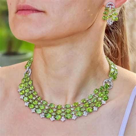 Stunning Set Of Peridot And Diamond Necklace And Matching Ear Clips