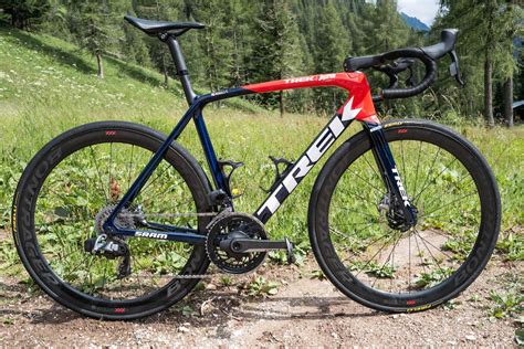 Emonda Slr Pour Les Trek Segafredo Sur Le Tour Dimensions V Lo