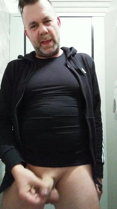 Pissen Wichsen Und Abspritzen Gay Porn XHamster