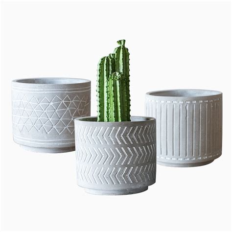 Suppliers Of Wholesale Modern Decorative Cement Flower Planter Pot For