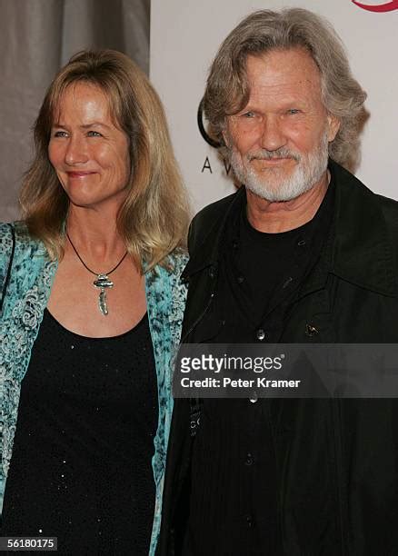 Kris Kristofferson Wife Photos and Premium High Res Pictures - Getty Images