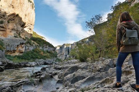 Ruta Por Las Foces De Lumbier Y Arbay N Navarra Gu A Repsol Gu A