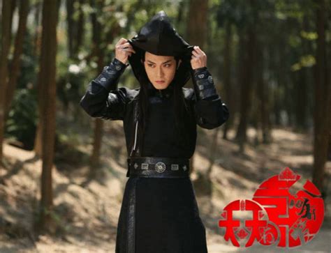 《天天有喜2》首播 陈威翰化忠犬痴情守护穆婷婷 搜狐娱乐