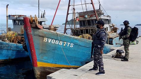 Kkp Tangkap Enam Kapal Asing Ilegal Di Laut Natuna Sulawesi