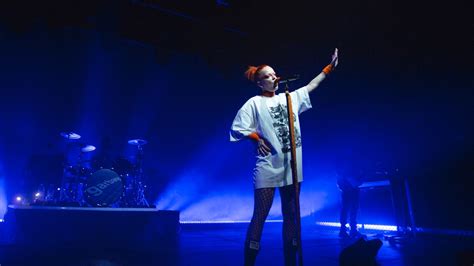 Garbage Announce Album Share Video For New Song Watch Pitchfork