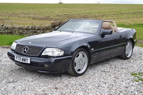 Lot 340 1997 Mercedes Benz 320 Sl