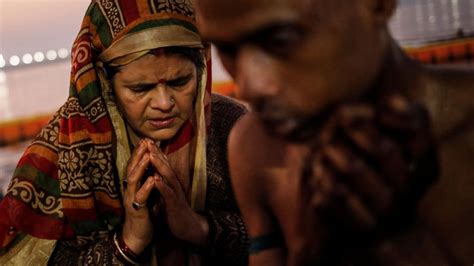 Mysterious Naked Holy Men A Huge Draw At India S Kumbh Mela Euronews