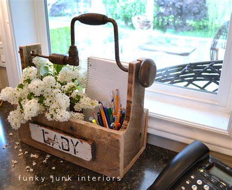 Make this cool junk style tool box (step by step photos)