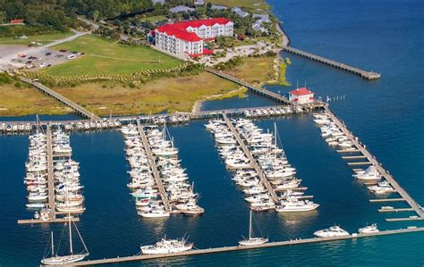 Charleston Harbor Resort & Marina, Mt. Pleasant, SC - Southern Boating