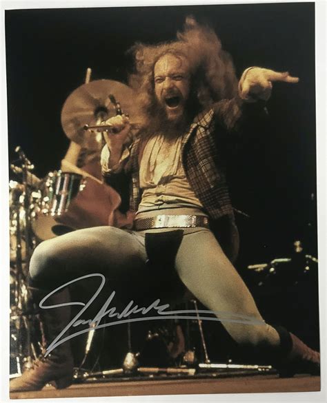 Aacs Autographs Ian Anderson Autographed Jethro Tull Glossy 8x10 Photo