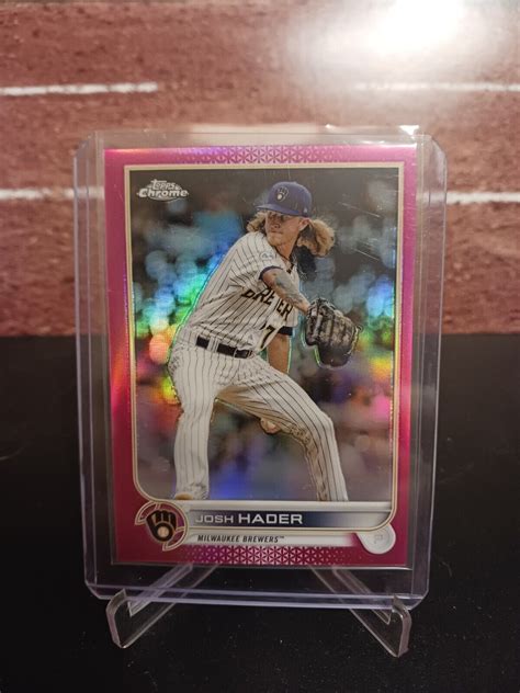 2022 Topps Chrome JOSH HADER Milwaukee Brewers MAGENTA REFRACTOR 399