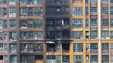 Incendio En Edificio Residencial Deja Muertos En China