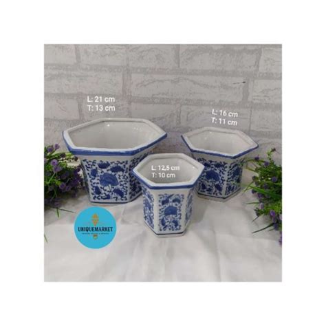 Jual Pot Tanaman Segi Enam Set 3 Pot Tanam Keramik Biru Putih Segi