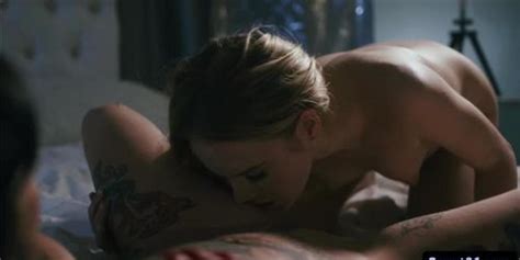 Slutty Babes Scarlett Sage Masturbates And Licks Jessie Lees Pussy