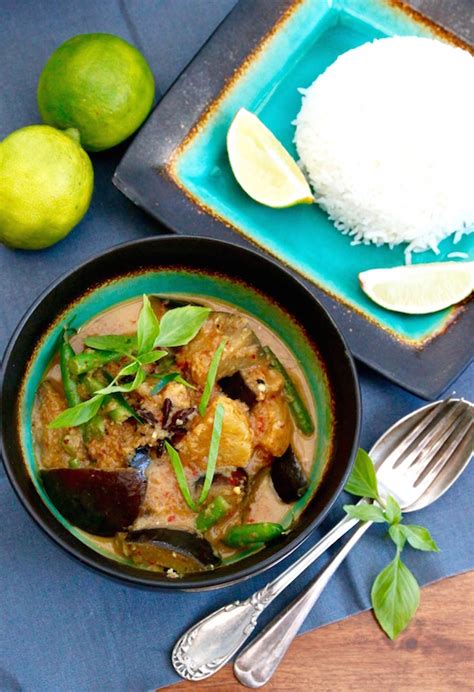 Malaysian Pineapple Aubergine And Coconut Curry — Nutmegs Seven