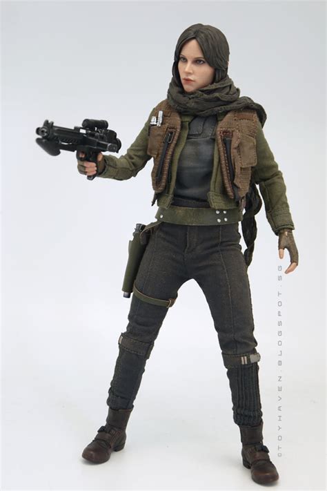 Toyhaven Hot Toys Rogue One Th Scale Jyn Erso Collectible Figure Deluxe Version Review