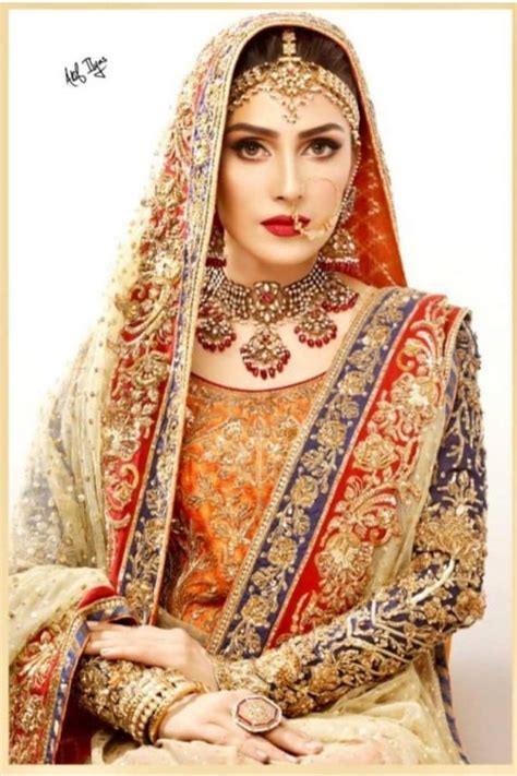 Top 10 Bridal Looks Of Ayeza Khan Reviewit Pk