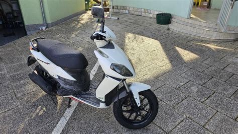 Aprilia SportCity 50 2T 49 Cm3 2012 God