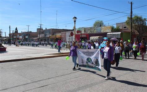 Estudiantes Y DIF De Poanas Marchan Por El Cuidado De La Tierra El