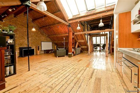 Converted Warehouse Apartment In London Uk Warehouse Apartment Loft