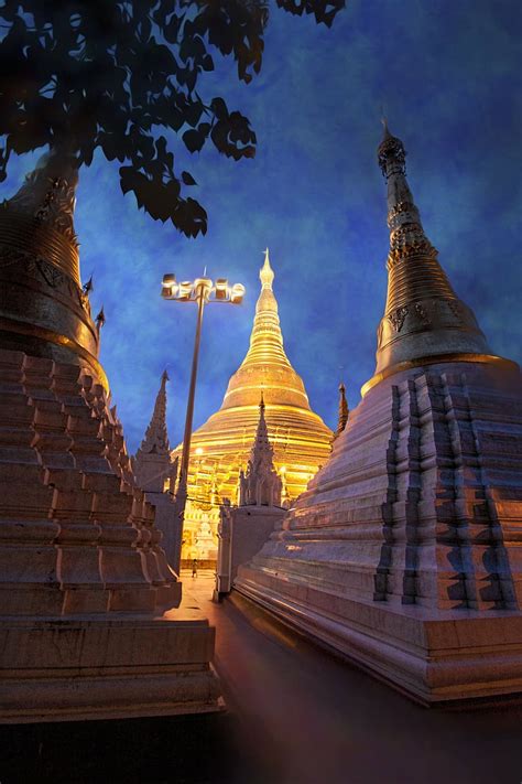 hd wallpaper religious shwedagon pagoda burma myanmar yangon