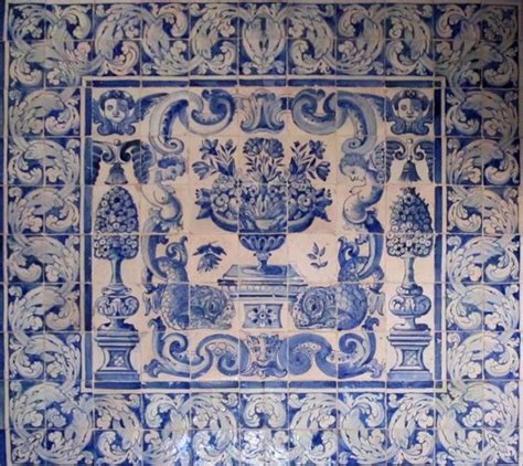 17th Century Portuguese Azulejos Tiles Panel With Vase Decor For Sale