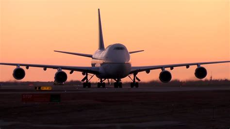 Boeing 747 Sunset Arrival By Air Atlanta Icelandic Tf Amp Youtube