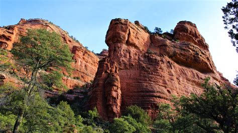 7 Easy Hikes In Sedona With Incredible Red Rock Views Rock A Little