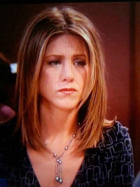 Jennifer Aniston As Rachel Green In Friends With Shoulder Length