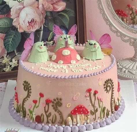 ʚ kimi ɞ on Twitter Frog cakes Cute birthday cakes Pretty birthday