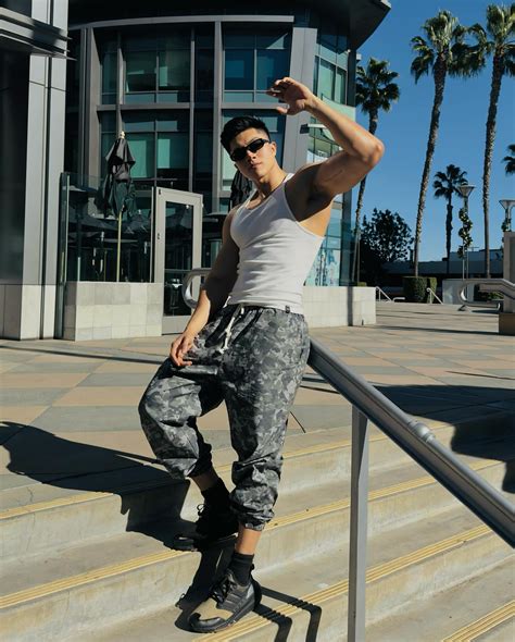 Yusuf Hendratno | Aspire To Inspire | 🔥WAIT!! Its D-20 Till website