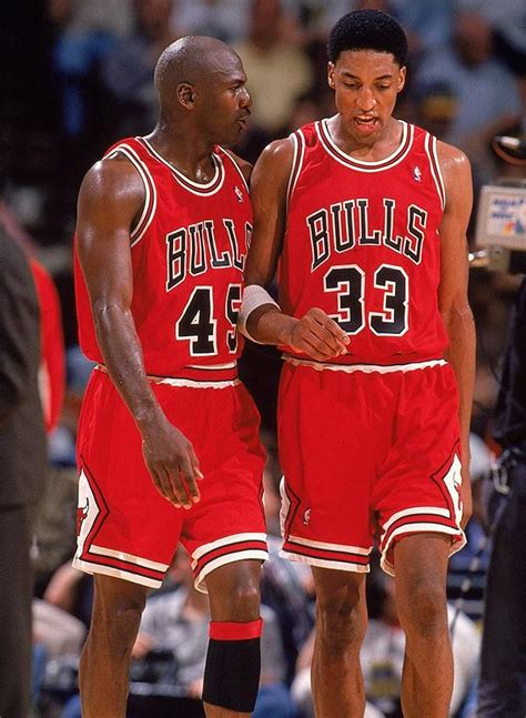 SI's Best Photos of Michael Jordan and Scottie Pippen | Scottie pippen ...