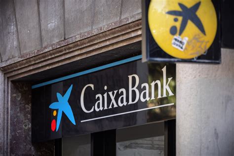 CaixaBank obté un benefici de 1 005 milions deuros el primer trimestre