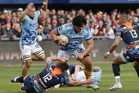 Xv De France M Kilos Qui Est Posolo Tuilagi Le Colosse Des