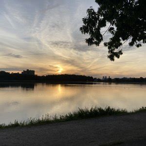 CHESTNUT HILL RESERVOIR - 79 Photos & 74 Reviews - 400 Chestnut Hill Ave, Brookline, MA - Yelp