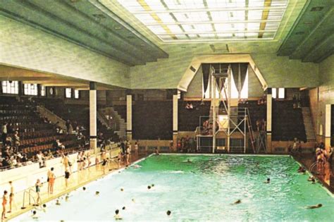 21 Evocative Retro Pictures Of Blackpool Derby Baths Including The