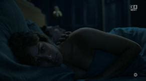 Les Ombres Rouges Nude Scenes Aznude